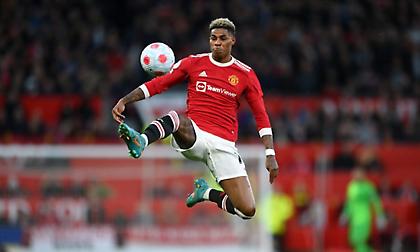 «Μισή» στο ντέρμπι του Μάντσεστερ η Γιουνάιτεντ