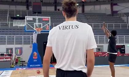 Έβαλε «πεταχτάρι» από το κέντρο με το… κακό του χέρι ο Σενγκέλια!