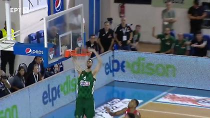 Θεαματικό alley-oop κάρφωμα από τον Παπαγιάννη