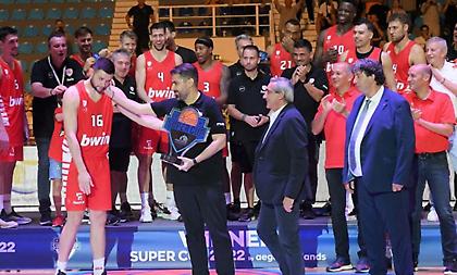 Μπαφές: «Μάγκας ο Παπανικολάου, μου έκανε τεράστια τιμή»