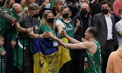 Η Ζάλγκιρις αποσύρει τη φανέλα του θρυλικού της αρχηγού, Γιανκούνας!