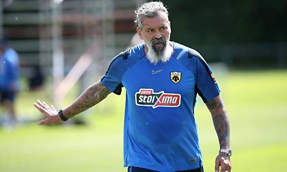 Τα ‘χασε και ο Ρόα με την ατμόσφαιρα στην «Opap Arena»!