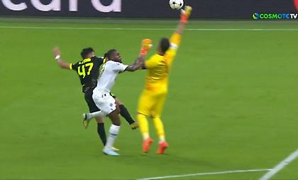 Εφιαλτικό βράδυ για Αντάν, έκανε γκάφα και αποβλήθηκε στο 23’!