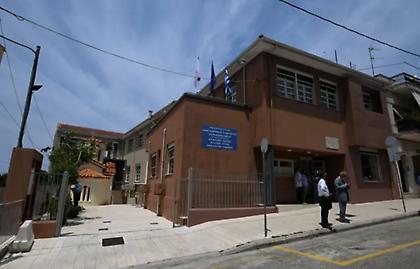 Πάτρα: Ανήλικη ασθενής δάγκωσε νοσηλεύτρια και το έσκασε από το Καραμανδάνειο