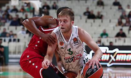 Οριστικά εκτός με Ρεάλ Μαδρίτης ο Γουόλτερς!