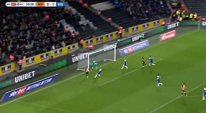 Έκανε... σεφτέ με Χαλ ο Πέλκας υπό το βλέμμα του Μαρτίνς!