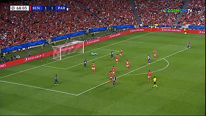 Απίστευτη εκτίναξη Βλαχοδήμου, σταμάτησε τον Εμπαπέ