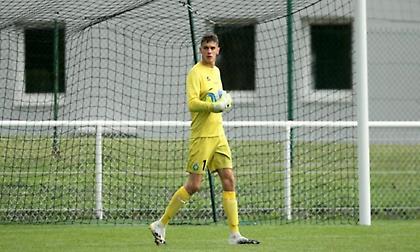 «Tσιμπάει» ταλαντούχο τερματοφύλακα από την Σεντ Ετιέν η Μίλαν