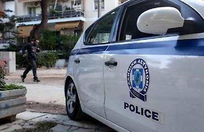 Νέο περιστατικό ενδοοικογενειακής βίας στη Νίκαια - Επιτέθηκε στη γυναίκα του με μαχαίρι