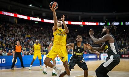 Σούπερ Άλμπα προσγείωσε με «κατοστάρα» την Παρτίζαν και τον Ομπράντοβιτς