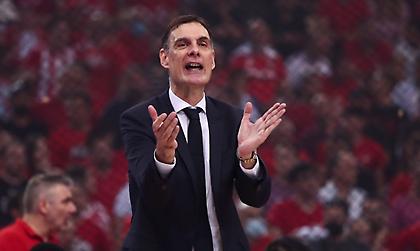 Ζέρβας: «Ο Ολυμπιακός έστειλε μήνυμα πως μπορεί να πάει και να κερδίσει σε οποιαδήποτε έδρα»