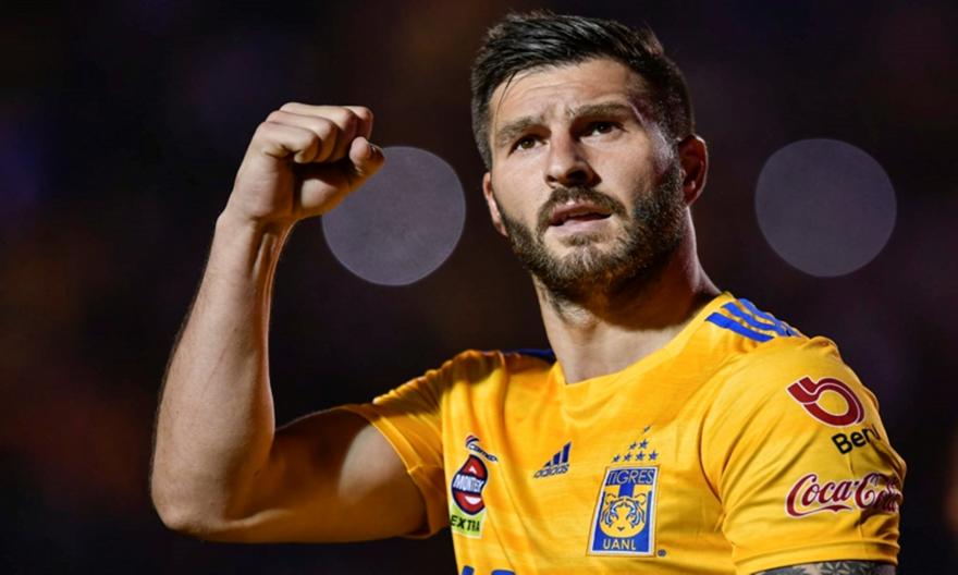 Ζινιάκ: Σκόραρε με απίστευτο φάουλ