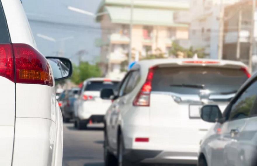 Κηφισός: Κυκλοφοριακό κομφούζιο - Καραμπόλα πέντε οχημάτων