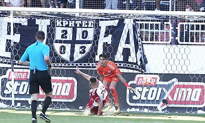 Τα 4 αυτογκόλ αποδεικνύουν τη μεγάλη πίεση στον Ολυμπιακό…