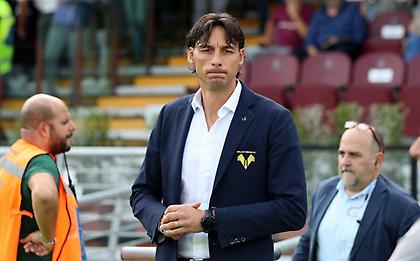 Τέλος ο Τσόφι από τον πάγκο της Βερόνα