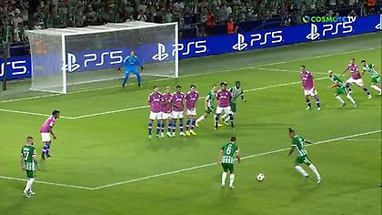 Τράνταξε το οριζόντιο δοκάρι της Γιουβέντους το απευθείας φάουλ του Σερί!