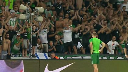 Φανέλα του Παναθηναϊκού στο ματς Μακάμπι-Γιουβέντους