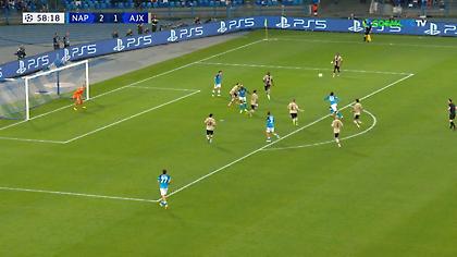 Τρίτο γκολ για Νάπολι με πέναλτι του Κβαρατσχέλια