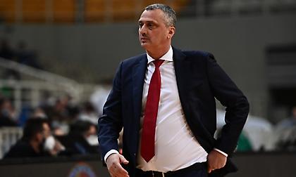 Θερμή υποδοχή στον Ράντονιτς από τους οπαδούς του Ερυθρού Αστέρα