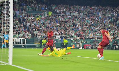 O Μπελότι έφερε το ματς στα ίσα για την Ρόμα μετά από ασίστ του Καμαρά!