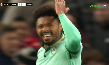 Ανεξήγητη απόφαση του Μπρούνο, δεν έδωσε έτοιμο γκολ και… τα έβαλε με τον προπονητή του!