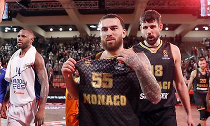 Η αντίδραση του Τζέιμς για τη… δικαίωση της Εφές από την Ευρωλίγκα