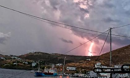 Έκτακτα καιρικά φαινόμενα: Μήνυμα από το 112 σε αρκετές περιοχές της Δυτικής Ελλάδας