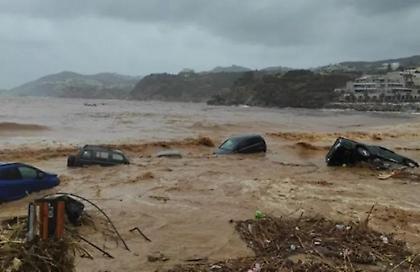 Κακοκαιρία στην Κρήτη: Ένας νεκρός και δύο αγνοούμενοι στην Αγία Πελαγία Ηρακλείου