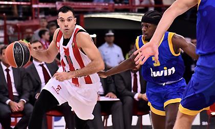 «Πάρτι» για τον Σπανούλη και στο… παρκέ για τον Ολυμπιακό!