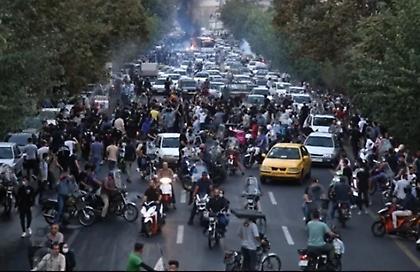 Ιράν: Τουλάχιστον 122 νεκροί από την καταστολή των διαδηλώσεων - Ανάμεσά τους 27 παιδιά