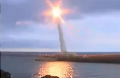 Bloomberg: Η Τουρκία εκτόξευσε βαλλιστικό πύραυλο πάνω από τη Μαύρη Θάλασσα - Δείτε βίντεο