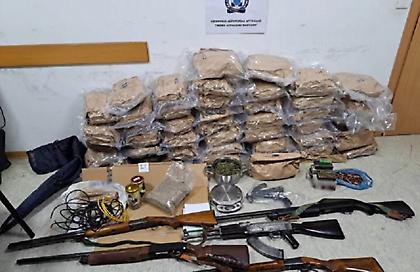 Αργολίδα: Οπλοστάσιο και αποθήκη ναρκωτικών έκαναν την αγροικία - Πώς συνελήφθησαν 6 μέλη συμμορίας