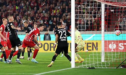 Κύπελλο Γερμανίας: Πρόκριση-θρίλερ για Φράιμπουργκ, οδυνηρός αποκλεισμός στα πέναλτι για Βέρντερ