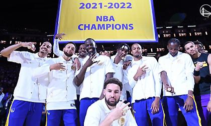 Παρέλαβαν τα δαχτυλίδια τους οι πρωταθλητές Γουόριορς