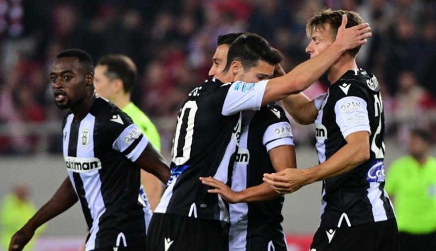 Ντέμης: «Ο ΠΑΟΚ κάνει κάτι αξιοπερίεργο»