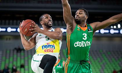 Απίθανη Μπούρσασπορ, ήττα σοκ για την Τσεντεβίτα