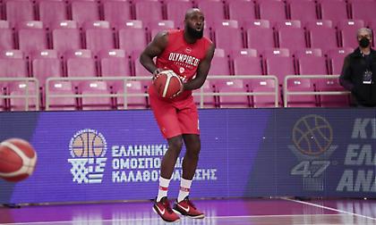 Σταμάτησε το μπάσκετ ο Κουίνσι Έισι και έγινε προπονητής!