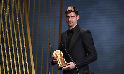 Κουρτουά: «Χίντινγκ και Μουρίνιο με έμαθαν να παίζω με τη μπάλα στα πόδια»