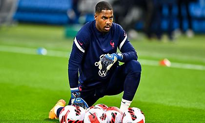 «Χάνει το Παγκόσμιο Κύπελλο ο Μενιάν, επιστρέφει στα γήπεδα από το 2023»