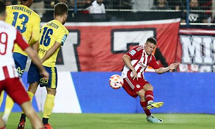 Ο «γι' αυτό σε χρυσοπλήρωσα» Μπιέλ και τα δύο γκολ του Ολυμπιακού σε 60 δευτερόλεπτα και 20 πάσες