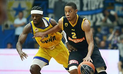 «Απόδραση» με Φρέζιερ και Γουίλιαμς από το Περιστέρι για την ΑΕΚ!