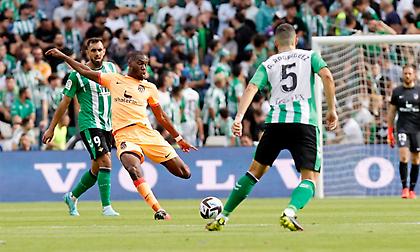 «Δραπέτευσε» από την έδρα της Μπέτις με μπροστάρη Γκριζμάν η Ατλέτικο!