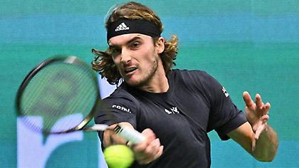 LIVE ο τελικός της Στοκχόλμης: Τσιτσιπάς-Ρούνε 0-1 σετ