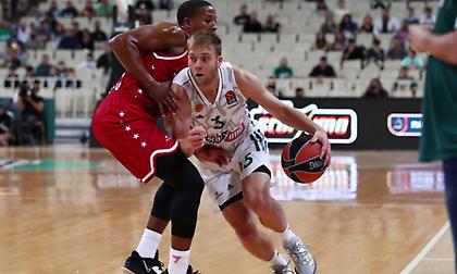 Ντεμπούτο για Γουόλτερς, εκτός ο Λι με Ιωνικό