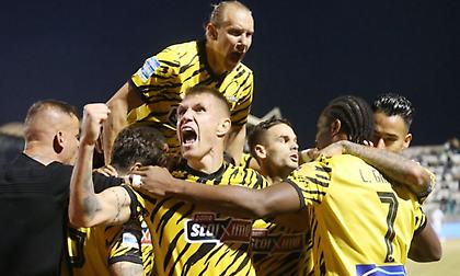 Πάτησε γκάζι και το… τρένο συνέχισε: Τα 5+1 σημεία από το διπλό της ΑΕΚ στη Λειβαδιά!