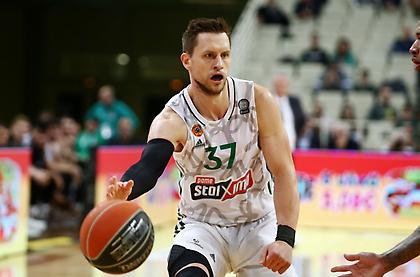 Πονίτκα: «Μεγάλος στόχος το πρωτάθλημα, οκτάδα στην Euroleague με τον Παναθηναϊκο»