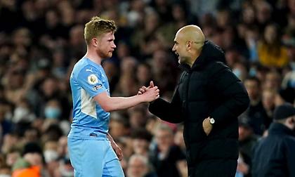 Γκουαρδιόλα: «Ο Ντε Μπρόινε δεν παίζει ακόμα στο καλύτερο επίπεδό του»