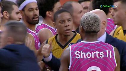 Μίνι ένταση στο φινάλε μεταξύ Φρέιζερ και Σορτς