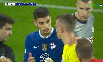 Η γονατιά του Χάβερτς στο πρόσωπο του Κεν