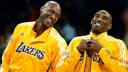 Όντομ: «Σαν να ακούω τον Κόμπι Μπράιαντ, ανταλλάξτε τον μαλ... τον Ντέιβις»